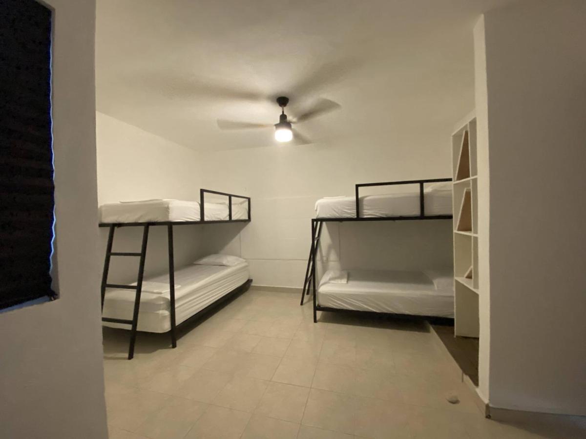 פלאייה דל כרמן The Hostal Inn מראה חיצוני תמונה