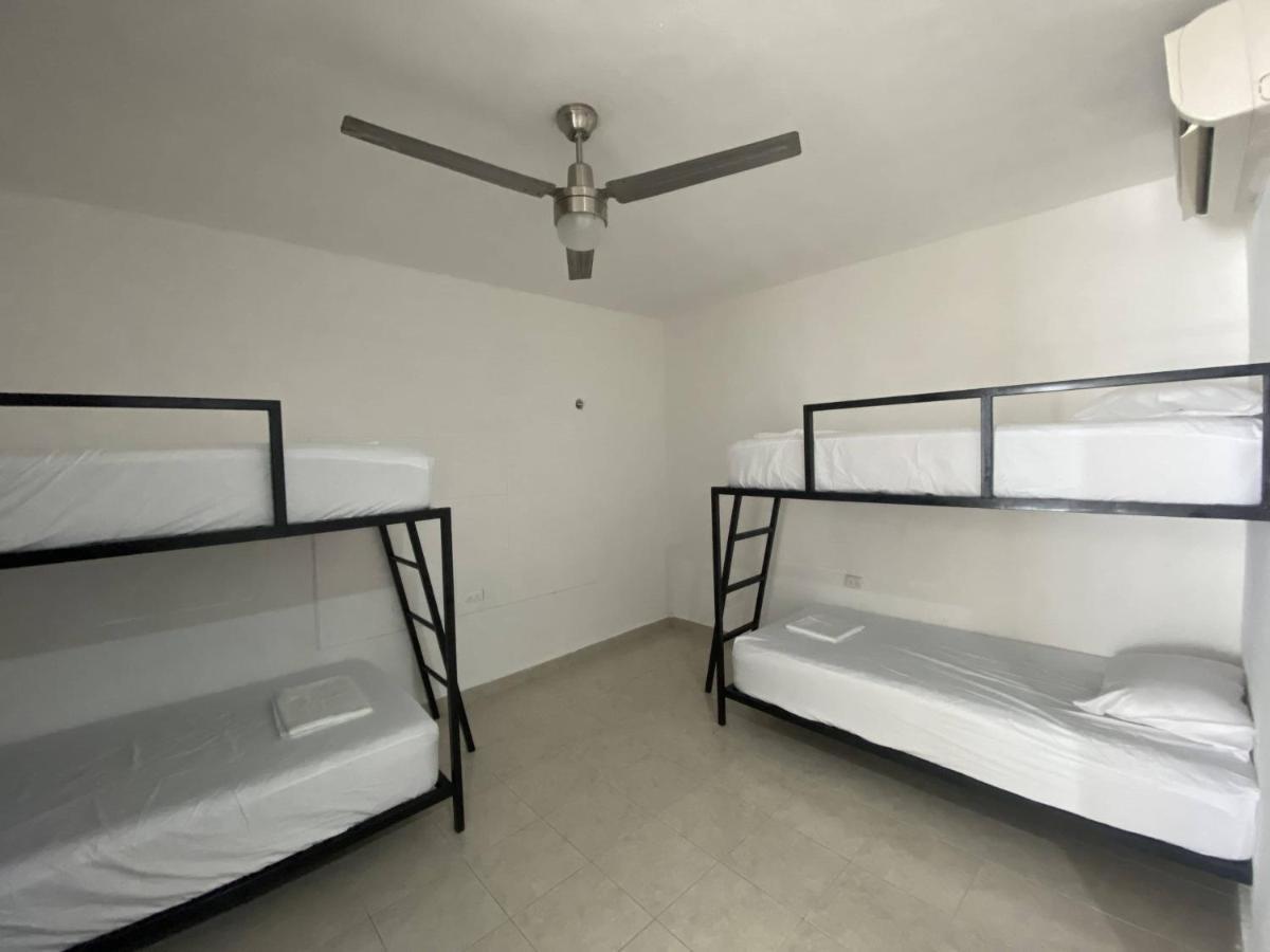 פלאייה דל כרמן The Hostal Inn מראה חיצוני תמונה