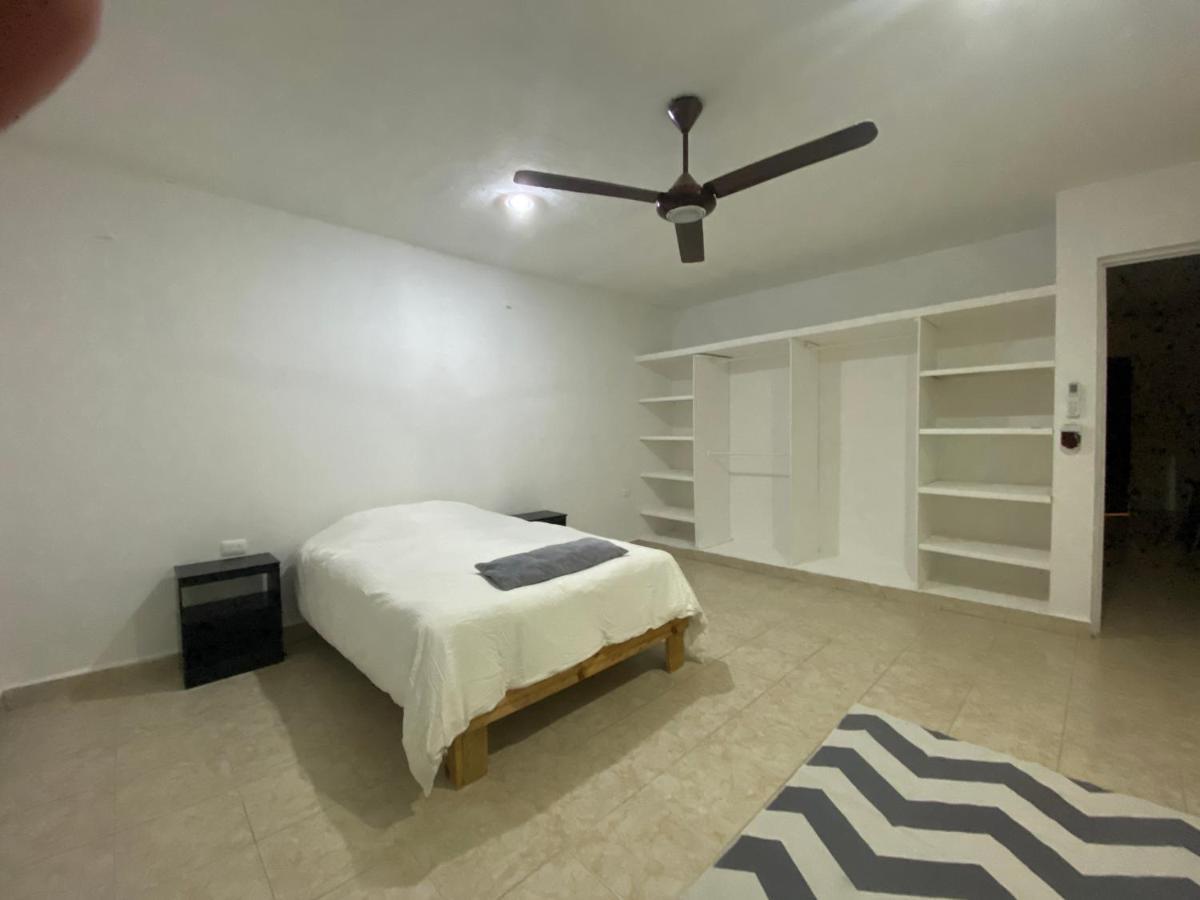 פלאייה דל כרמן The Hostal Inn מראה חיצוני תמונה