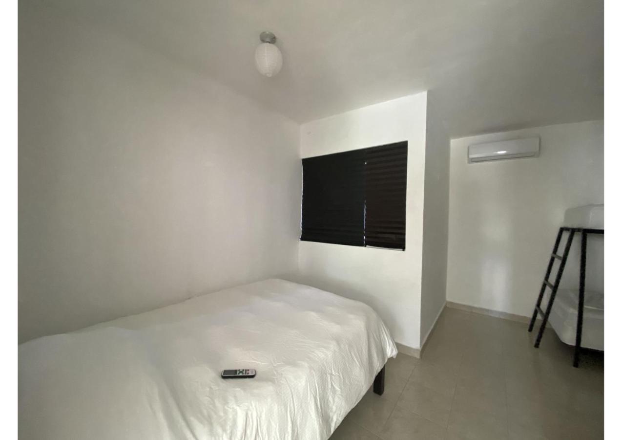 פלאייה דל כרמן The Hostal Inn מראה חיצוני תמונה