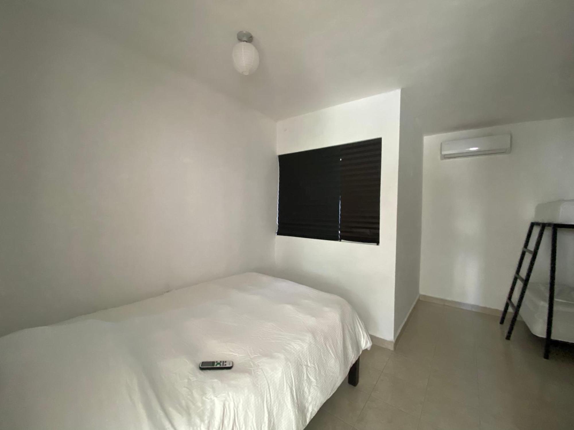פלאייה דל כרמן The Hostal Inn מראה חיצוני תמונה