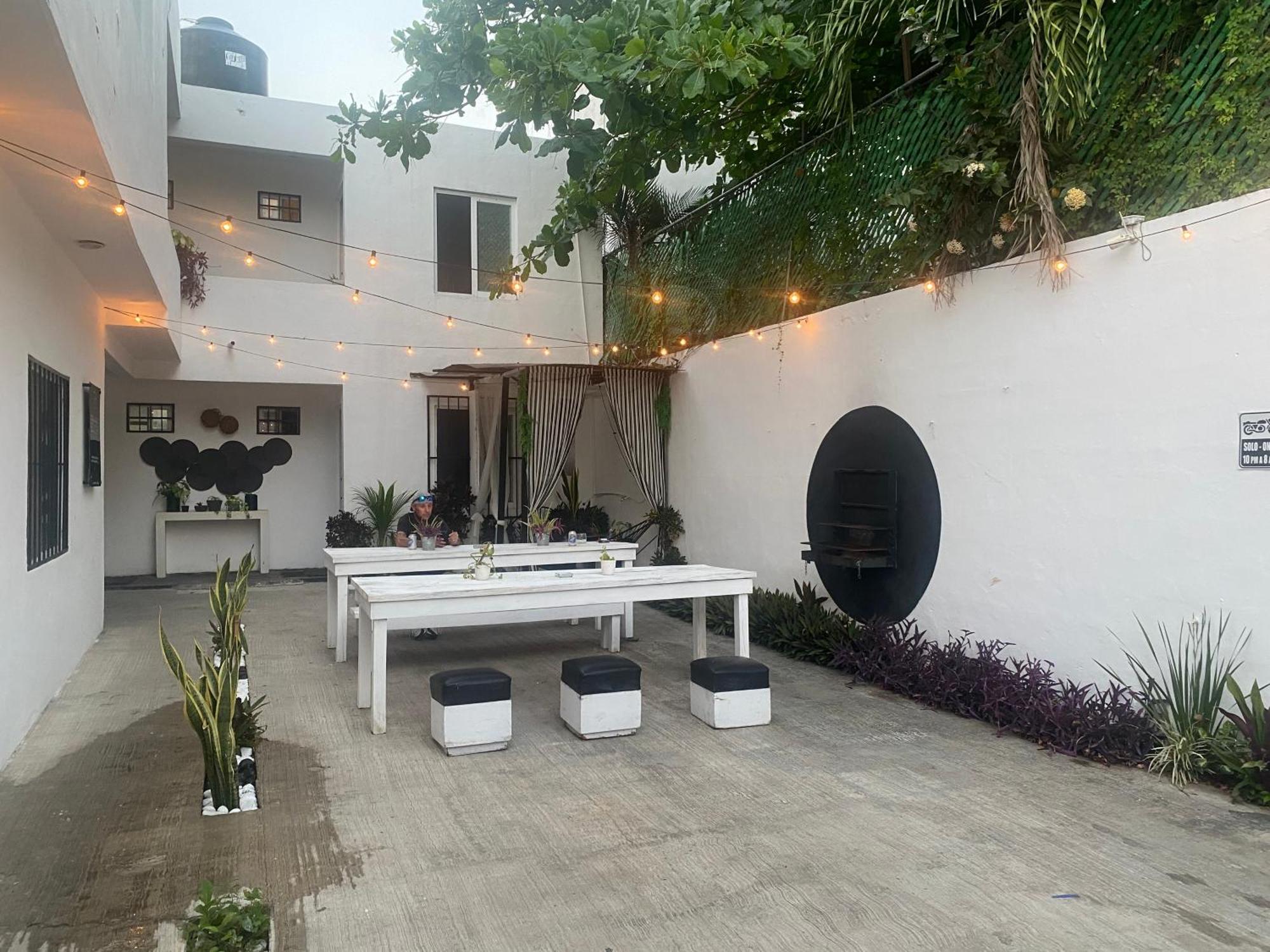 פלאייה דל כרמן The Hostal Inn מראה חיצוני תמונה